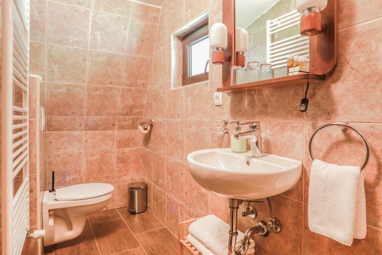 Pibernik (adults Only) 4*